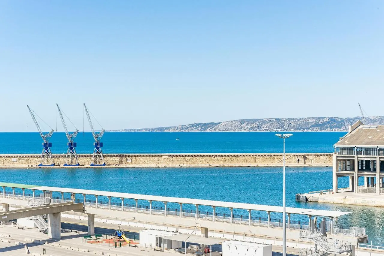 T2 Vue Mer Au Pied De La Major Marseille Apartment
